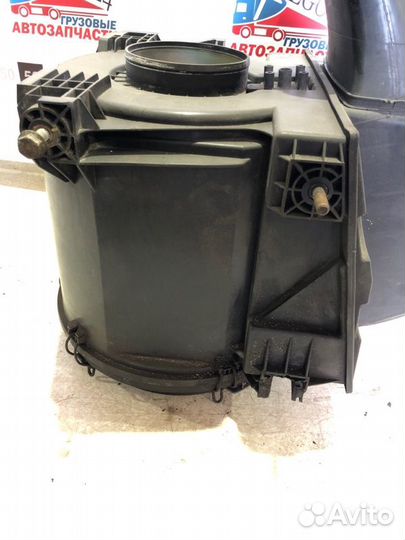 Б/У Б/У Корпус воздушного фильтра Запчасть