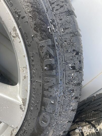 Комплект зимних колес r18 на Mitsubishi