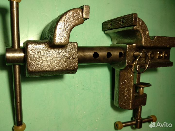 Тиски слесарные времён СССР бу