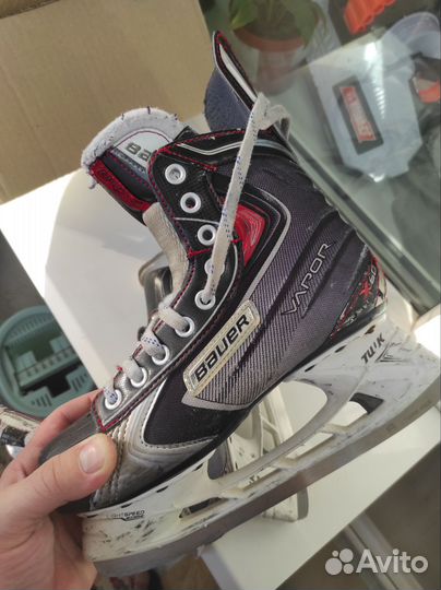 Хоккейные коньки bauer vapor x60