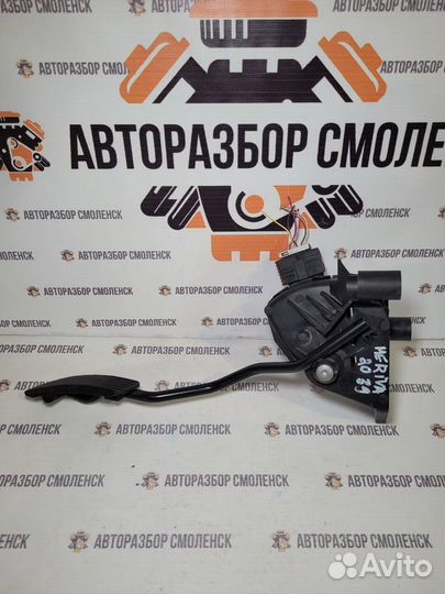 Педаль газа Opel Meriva A (2003—2006)