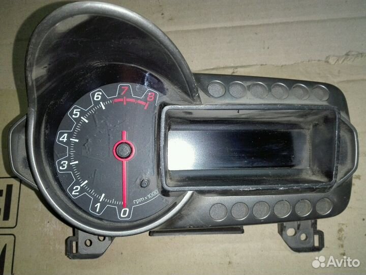 Щиток (панель приборов) Aveo T 300/ Авео Т300