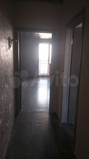 2-к. квартира, 56 м², 8/10 эт.