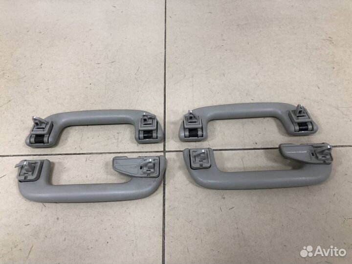 Ручка внутренняя потолочная Toyota Corolla E150 20