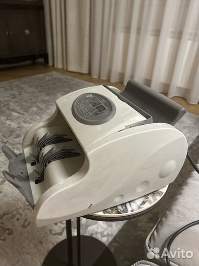 Машинка для счета денег