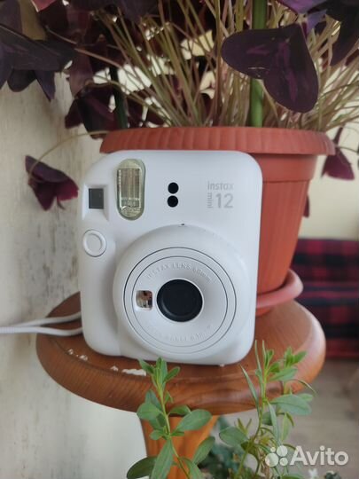 Аренда фотоаппарата instax mini 12