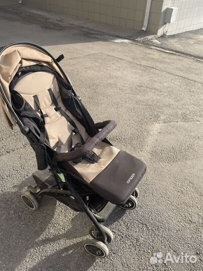 Коляска легкая Cam compass с 6месяцев