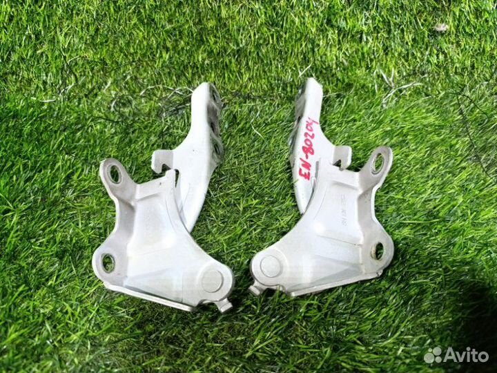 Петля капота Hyundai Veracruz EN D6EA 2008