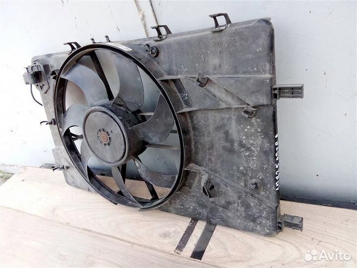Вентилятор радиатора от Opel Astra J 2010