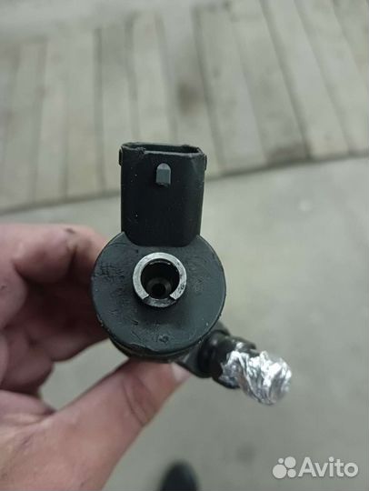 Топливные форсунки дизельные на hyundai santa fe 1