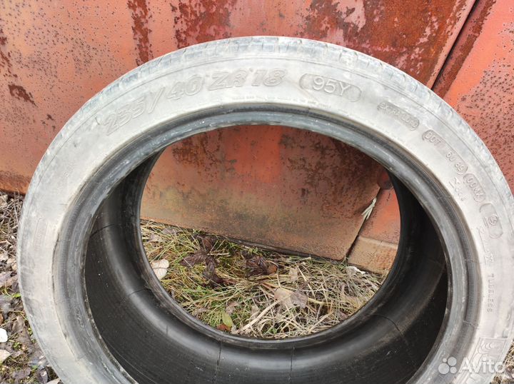 Michelin Compact Winter 235/40 R18