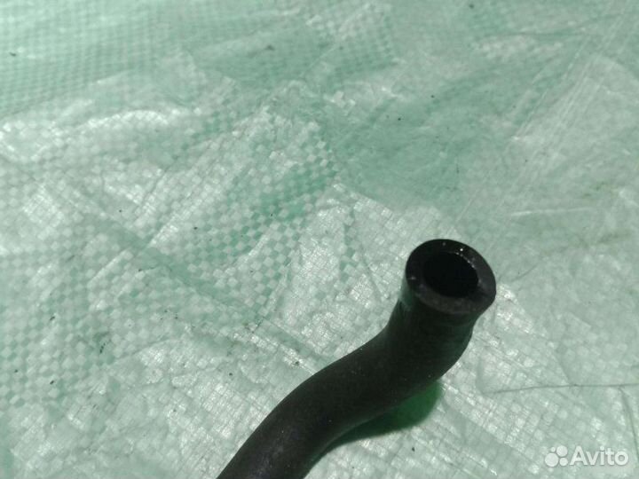 Шланг гидроусилителя Volkswagen Passat B4