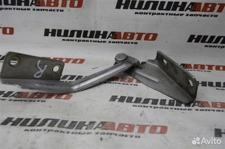 Петля капота правая Ford Focus 1 1.6 2003