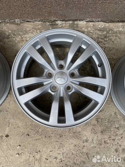 Колеса летние на mitsubishi outlander r16