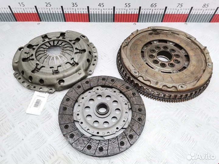 Маховик (демпфер сцепления) для Volvo V70 2