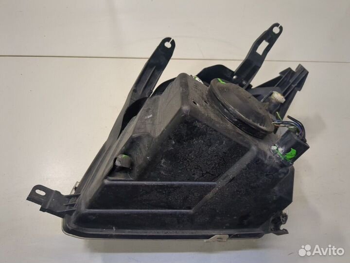 Фара (передняя) Ford Fusion, 2004