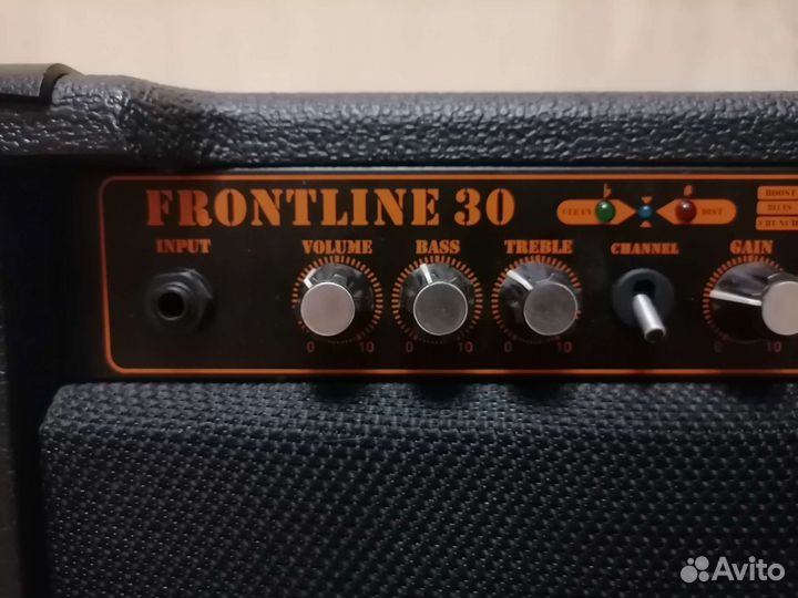 Гитарный комбоусилитель