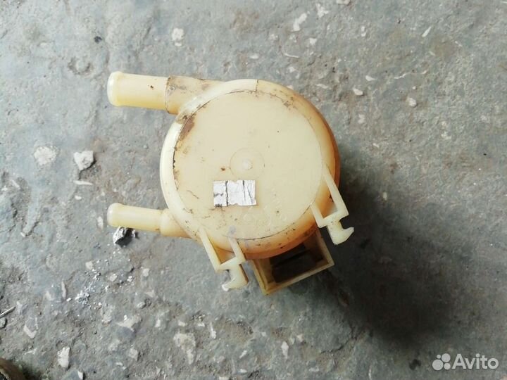 Бачек гура хендай акцент