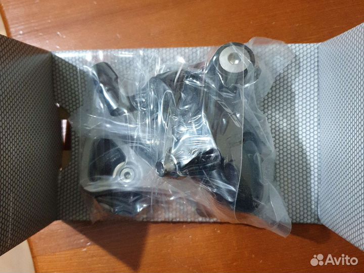 Задний переключатель скоростей shimano