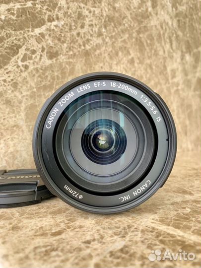 Объектив Canon 18-200mm f/3.5-5.6 IS