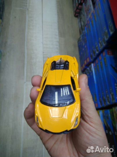 Автомобиль Ломбарджини а может и не Ломбарджини