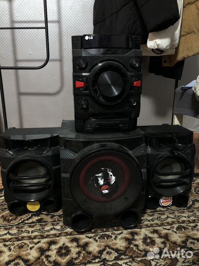 Музыкальный центр LG с караоке