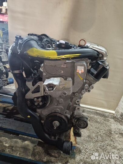 Двигатель Volkswagen Golf 5K1 CAV