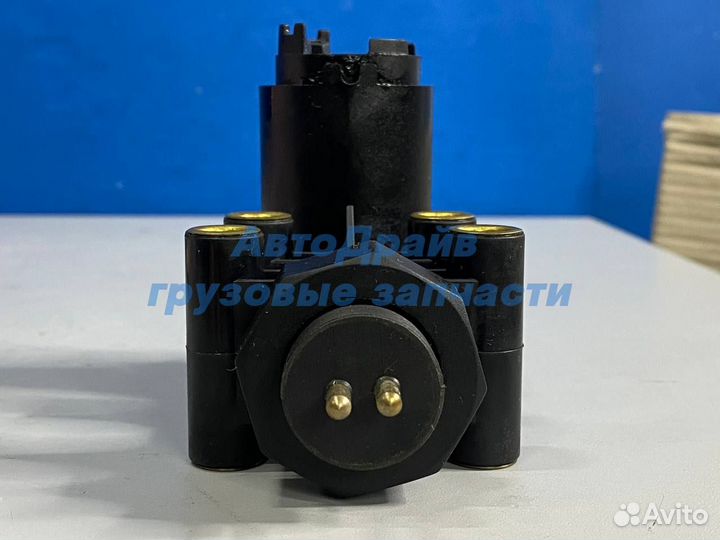 Кран уровня пола ecas Рено Премиум Керакс резьба М