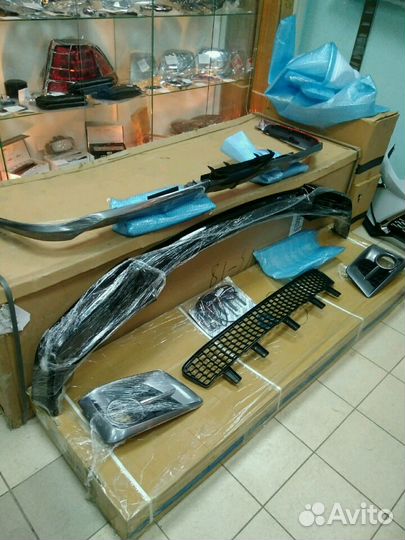 Обвес чёрный F-sport Lexus LX570 12-15