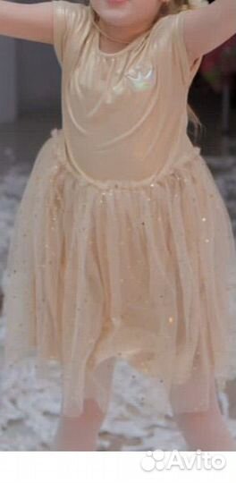 Платье для девочки нарядное