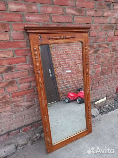 Зеркало старинное