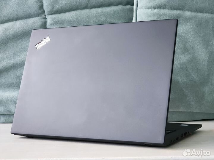 ThinkPad X390: мощный стильный для работы и отдыха