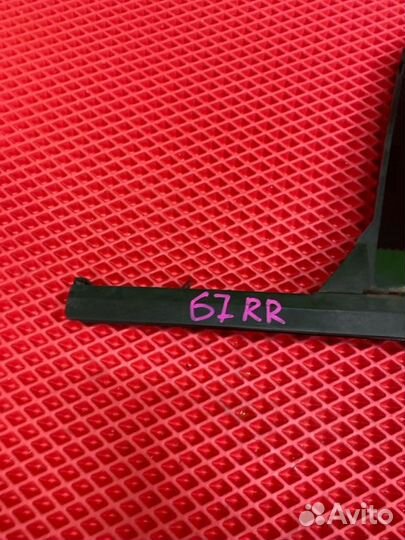 Форточка двери задняя правая Bmw X1 F48 B47U 2016