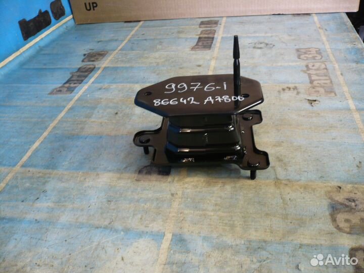 Kia Cerato Кронштейн усилителя правый новый ориг