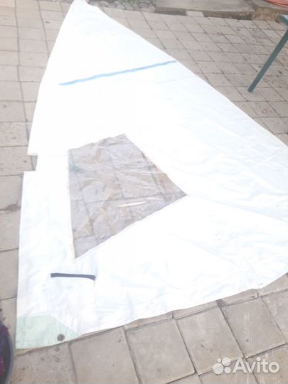 Парус для серфинга Мустанг