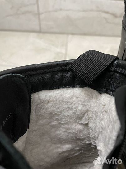 Ботинки зимние на толстой подошве