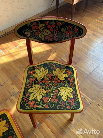 Столик и стульчик для детей
