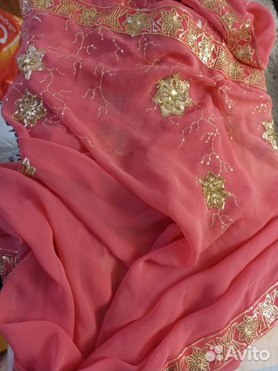 Индийское сари