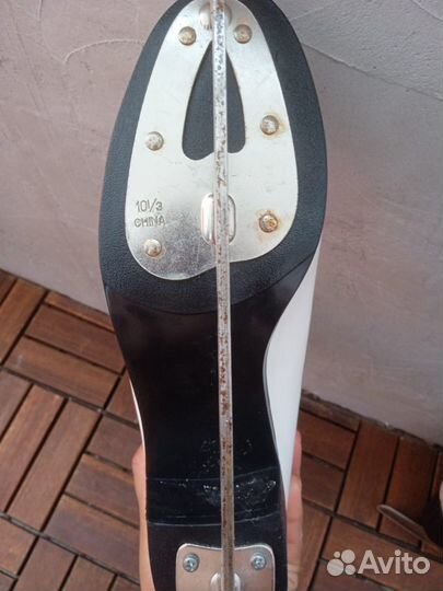 Коньки фигурные Graf Montana