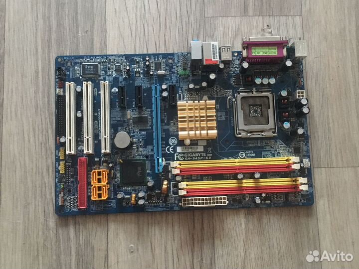 Материнская плата