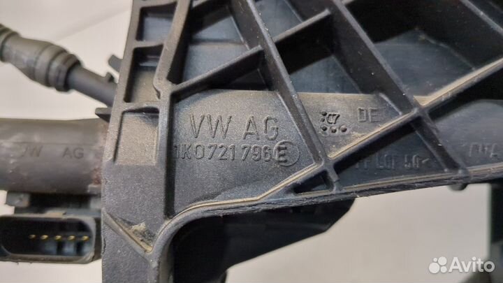 Педаль сцепления Volkswagen Passat 6, 2007