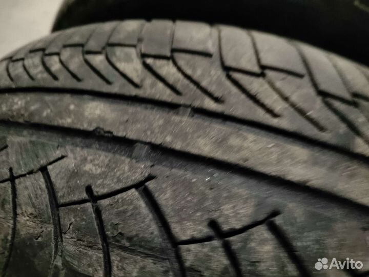 Michelin Latitude Diamaris 215/65 R16 98H