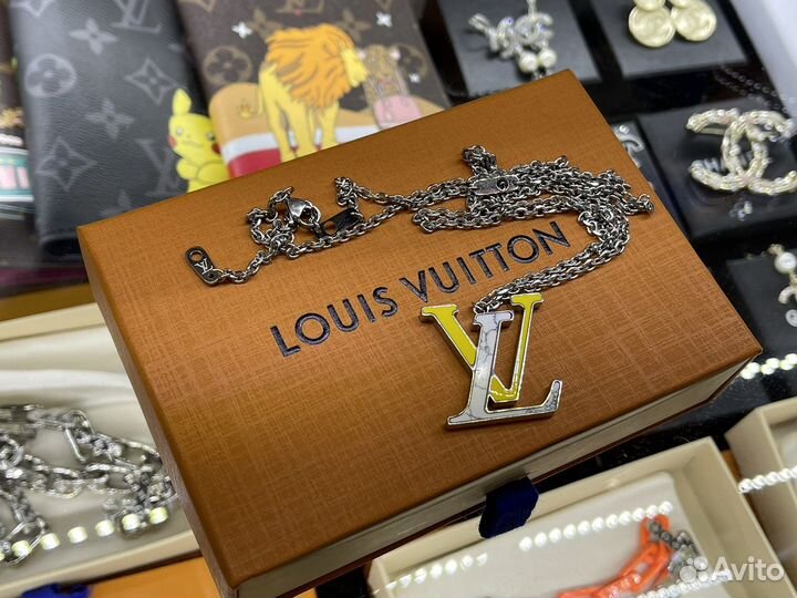 Цепочка луи виттон. Цепочка Louis Vuitton.