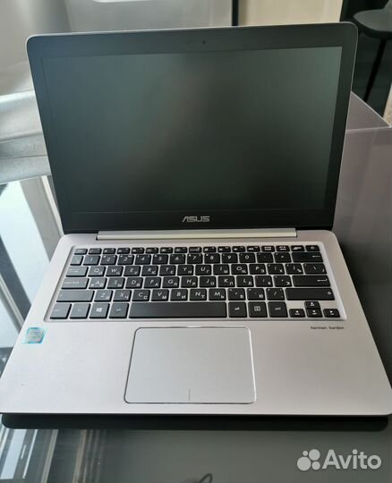 Asus UX310U