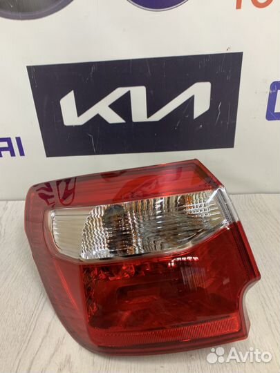Фонарь задний Kia RIO 3 Лев