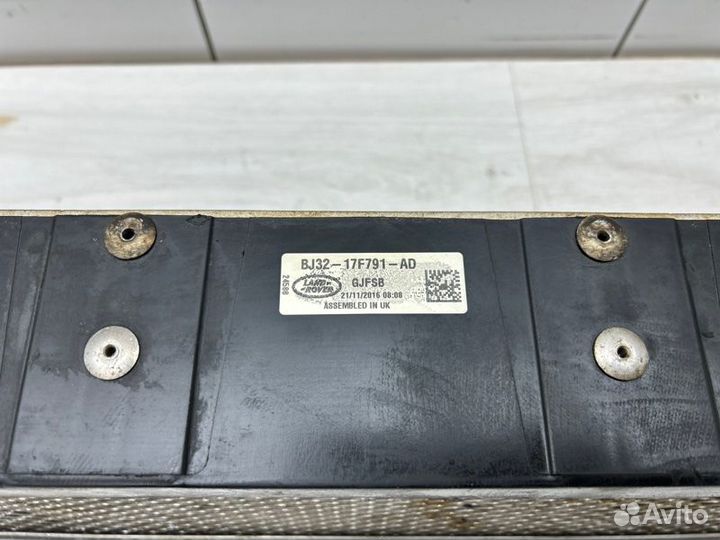 Интеркулер Land Rover Discovery Sport L550 204PT