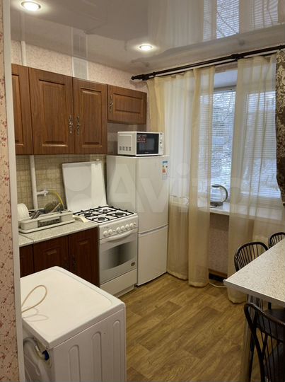 1-к. квартира, 32 м², 3/5 эт.