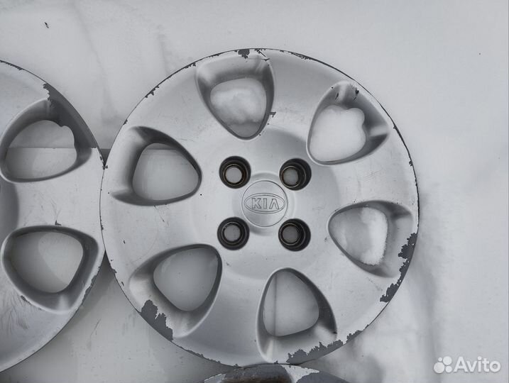 Колпаки на колеса r 15 kia rio.Комплект из 4 шт