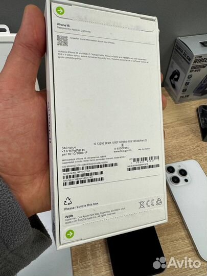 iPhone 16, 128 ГБ