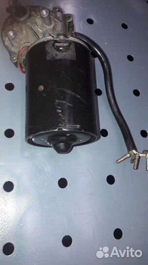 Моторчик стеклоочистителя